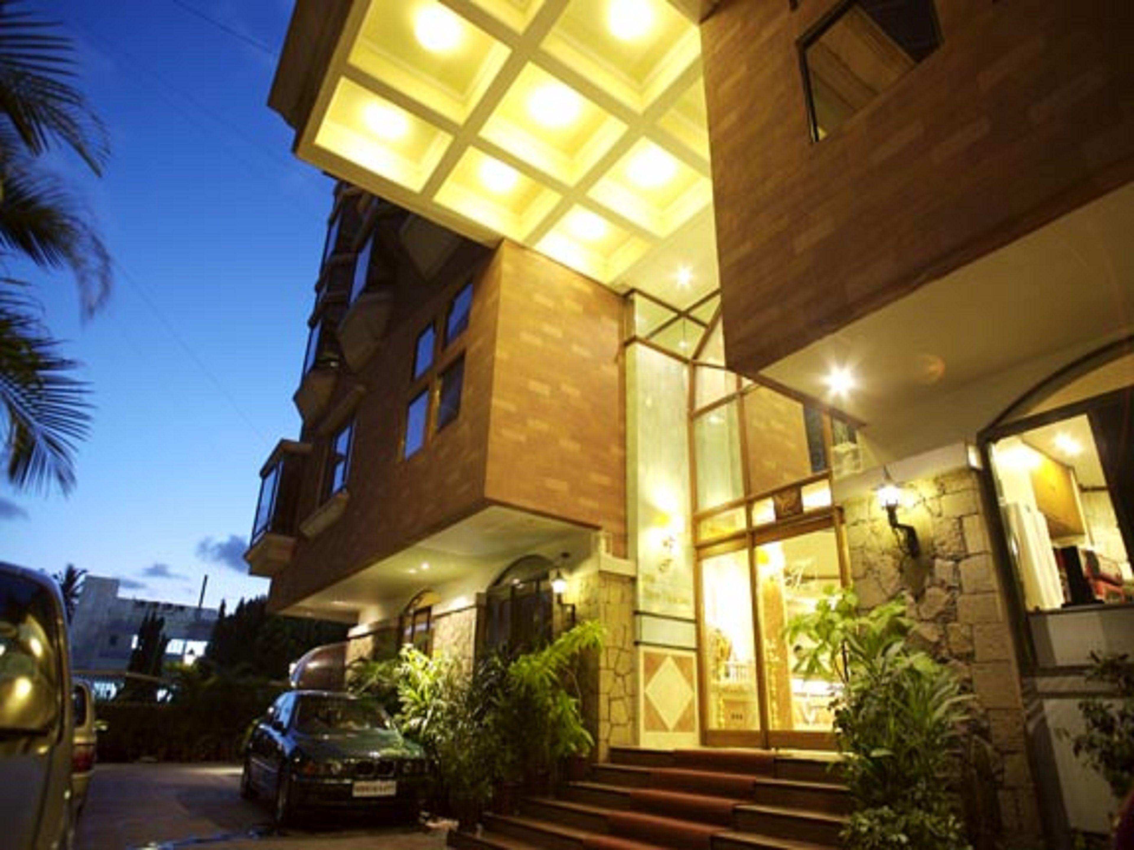 The Paradise By Tunga, Mumbai